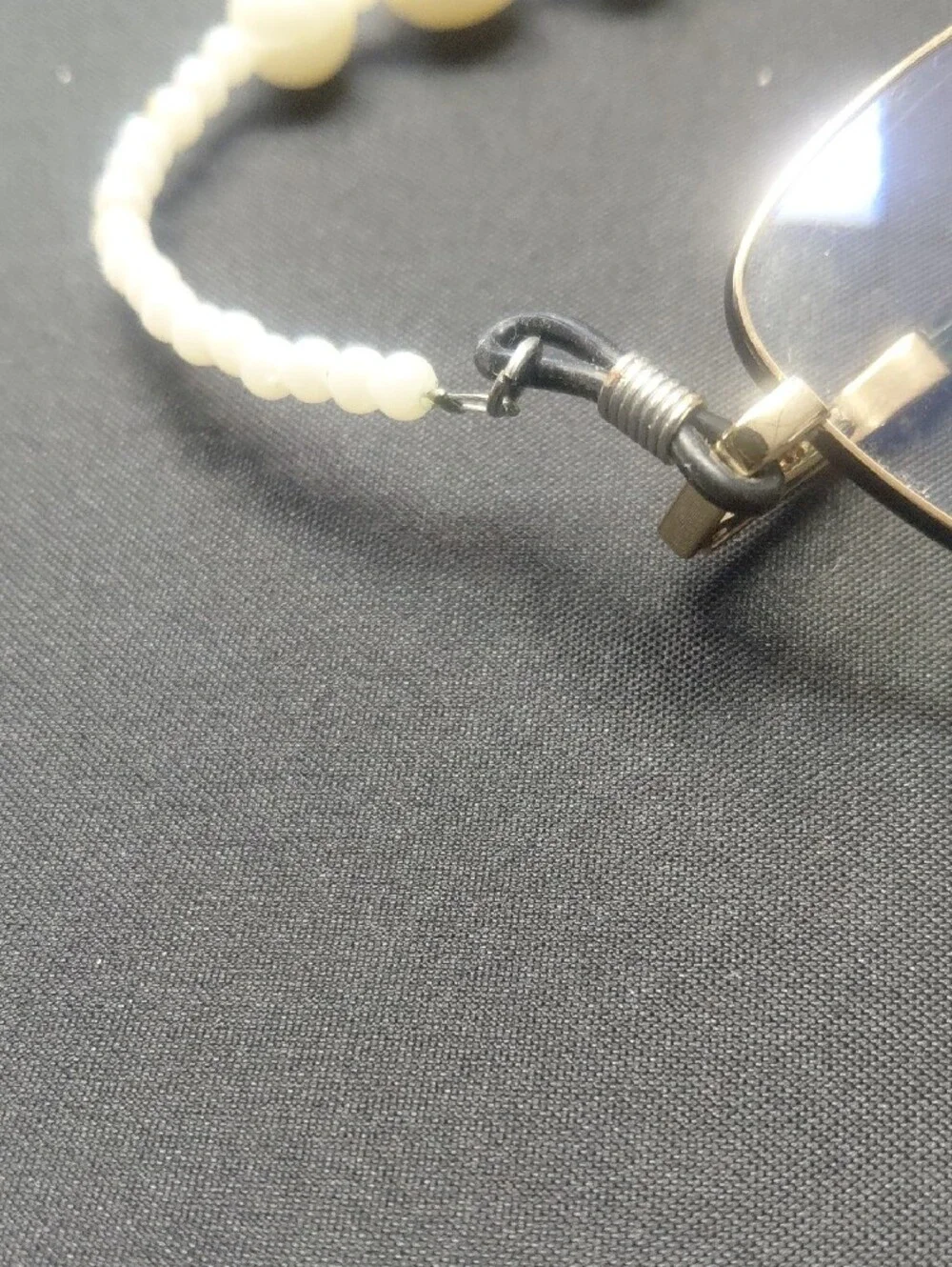 Pearl Beaded Eyeglass Chain - White